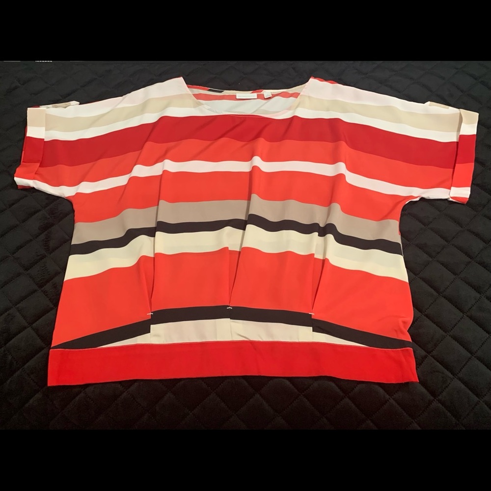 Ladies Top/Blouse